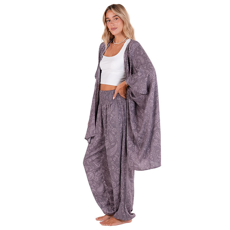 Frosted Plum Paisley Kimono