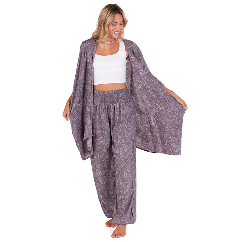 Frosted Plum Paisley Kimono