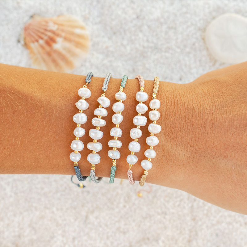 Sandkissed Mermaids Pearl Bracelet